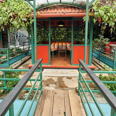 Hotel Vidya Residency Thrissur Esterno foto