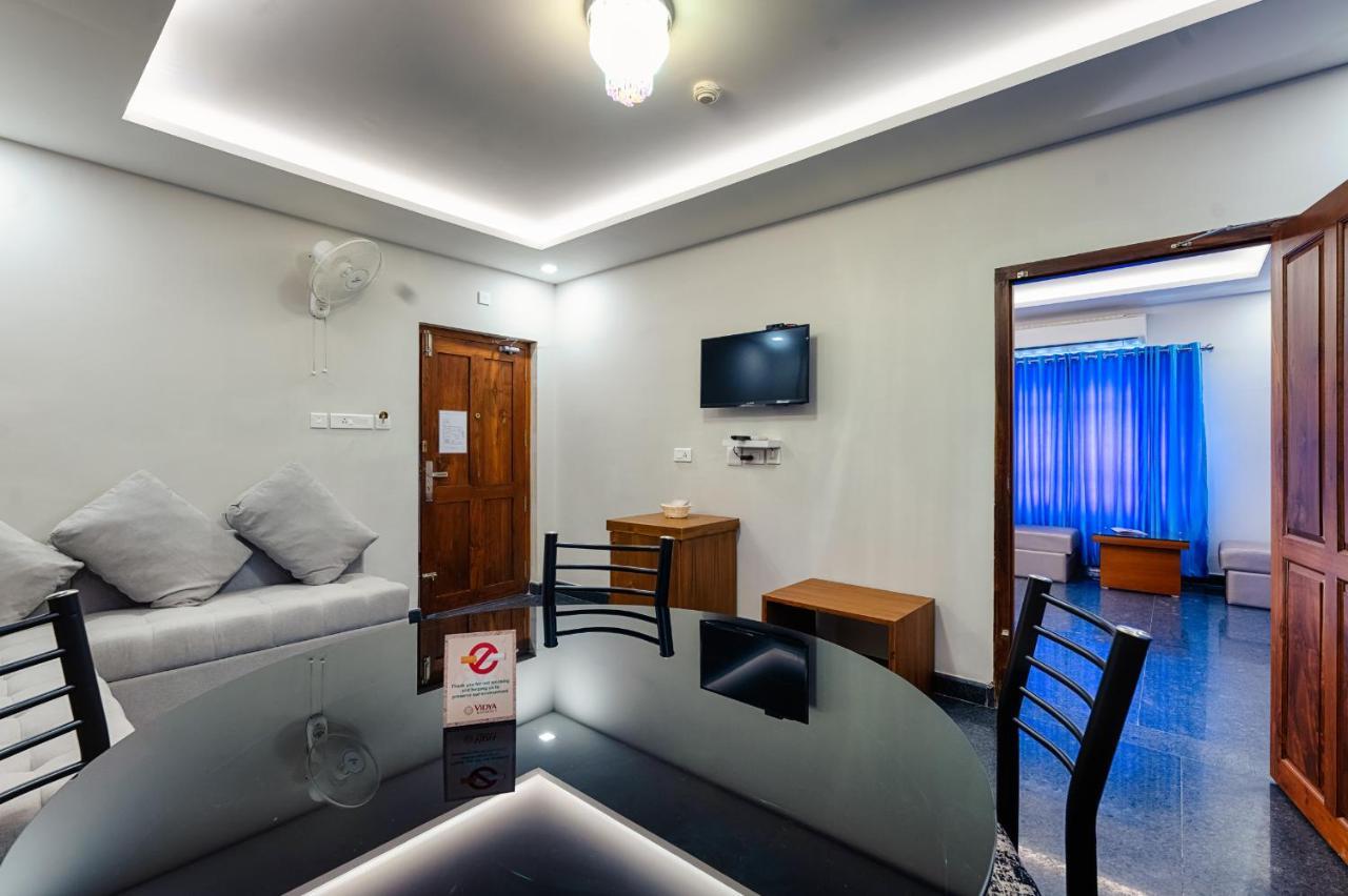 Hotel Vidya Residency Thrissur Esterno foto