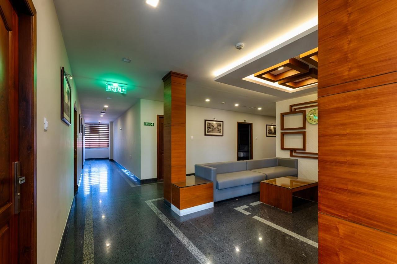 Hotel Vidya Residency Thrissur Esterno foto